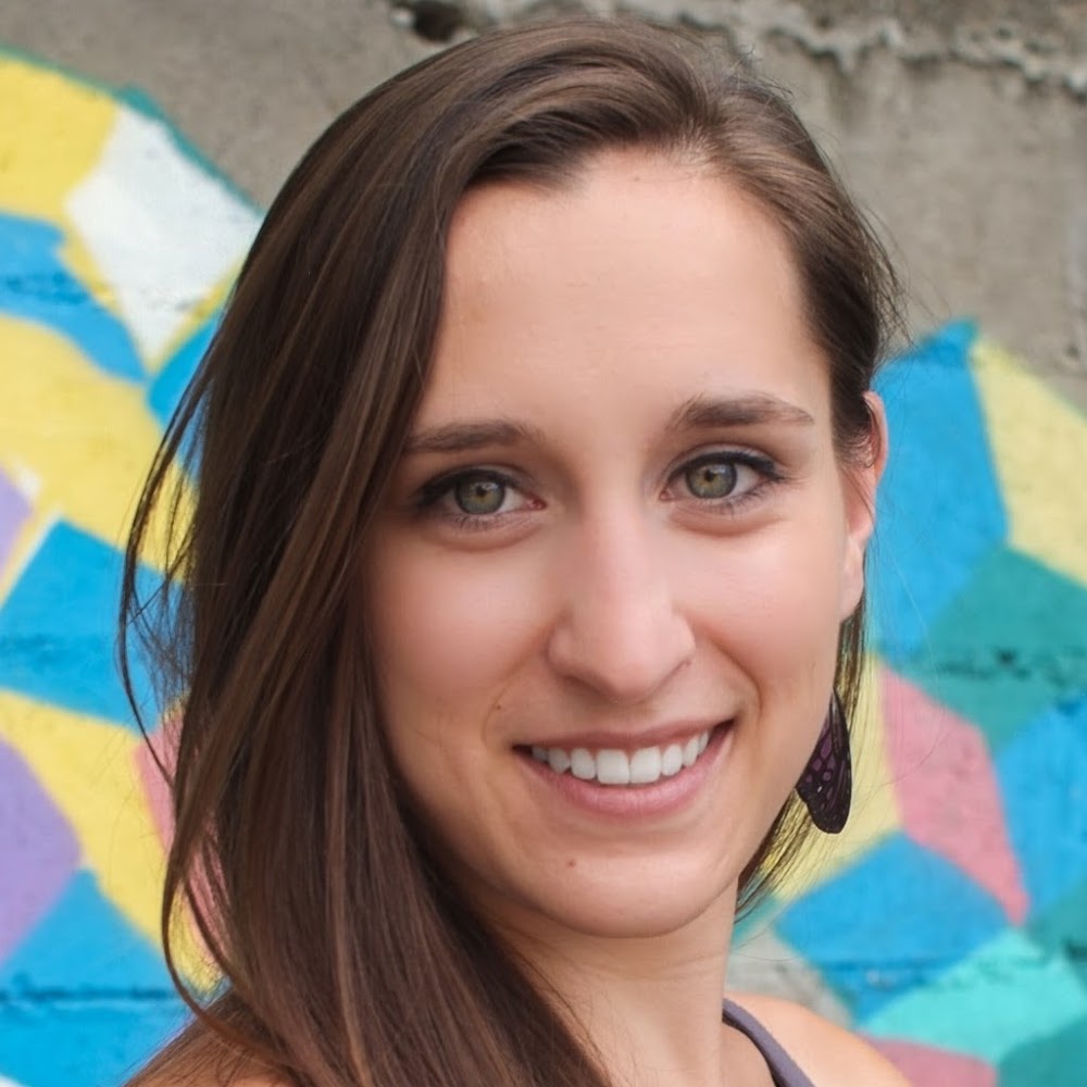 Meet your Posher, Becca